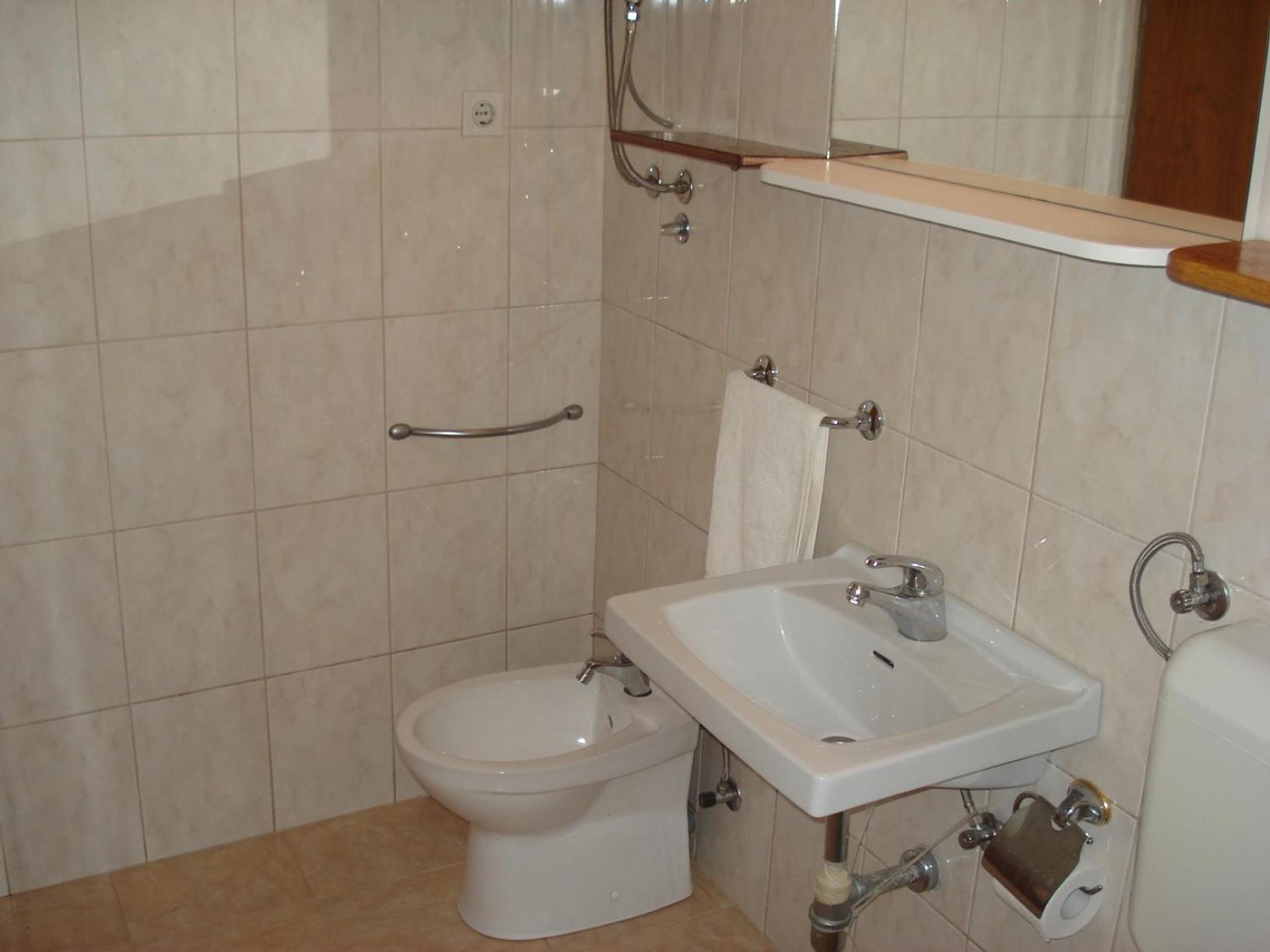 Apartments Mia Starigrad Paklenica Phòng bức ảnh